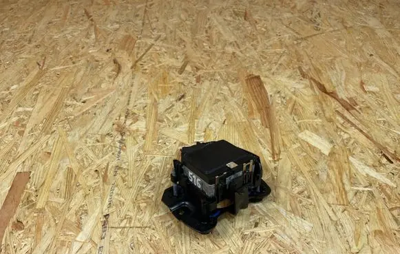 Suzuki SX4 S-Cross Distronic sensor radar 3394363T01
