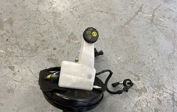Opel Mokka B Master brake cylinder 32672071 3446926 9824452280