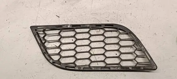 Alfa Romeo Giulietta Front bumper lower grill 156085893 C570