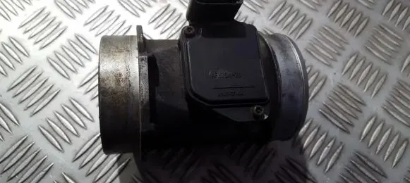 Audi A6 S6 C5 4B Mass air flow meter 059906461d afh70-25c