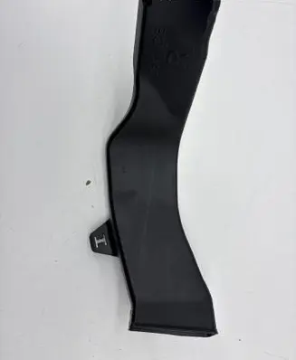 BMW 5 G60 G61 Cabin air duct channel 5A0A27204 5A0A272 15361710