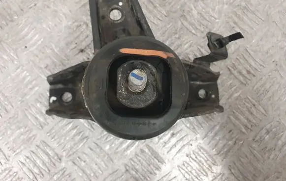 Hyundai H-1, Starex, Satellite Engine mount vacuum valve 21624R1500