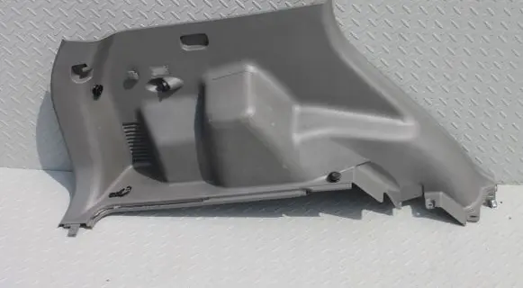 Hyundai Tucson JM Front door card panel trim