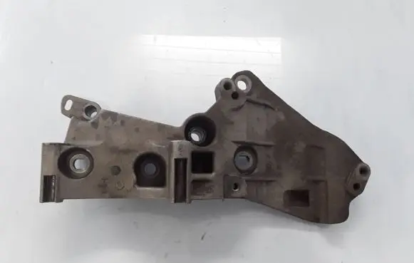 Generator/alternator bracket