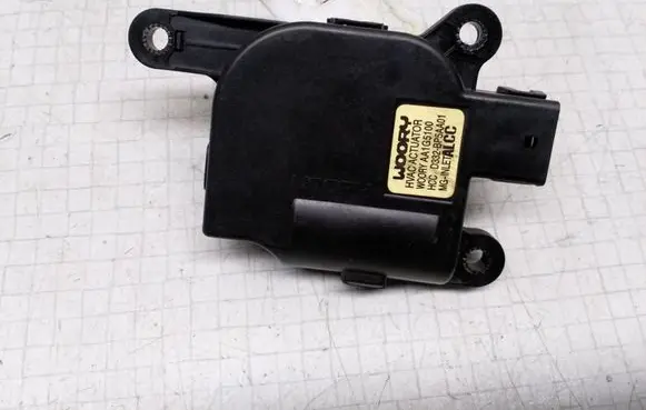 KIA Magentis Air flap motor/actuator AA1G5100 HCCD332BP5AA01