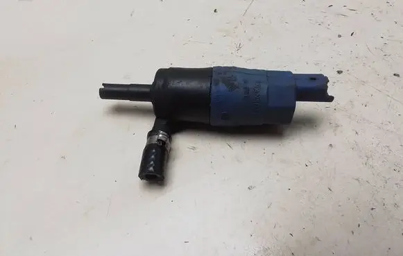 Citroen C4 Grand Picasso Headlight washer pump 8200331654