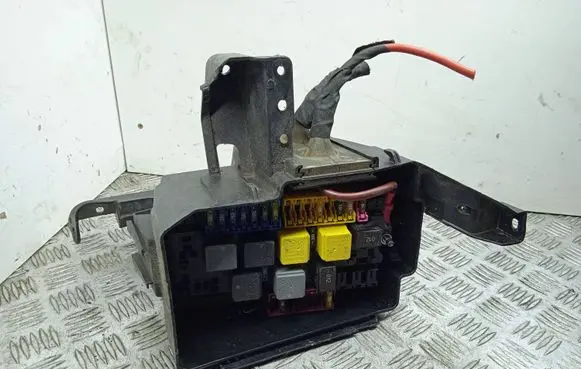 Mercedes-Benz GLE (W166 - C292) Fuse box set A1669980002