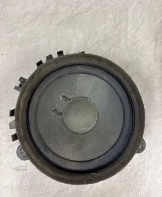 Volvo V70 Rear door speaker 30657445