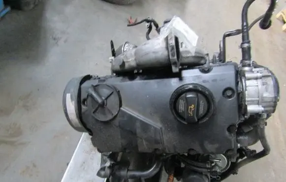 Volkswagen PASSAT B5.5 Engine 
