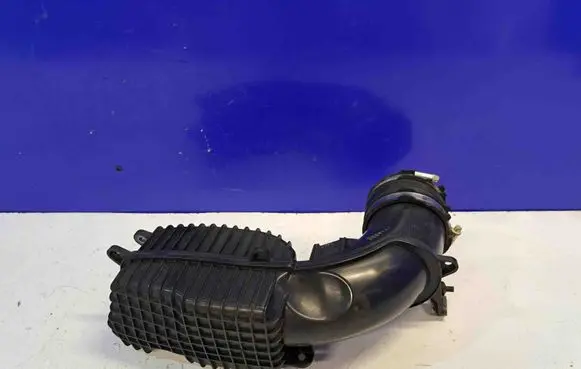 Volvo S60 Intake resonator 31319692