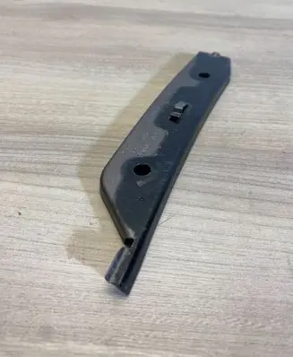 Skoda Superb B6 (3T) Front bumper mounting bracket 3T0807183A DX52DZ100MB