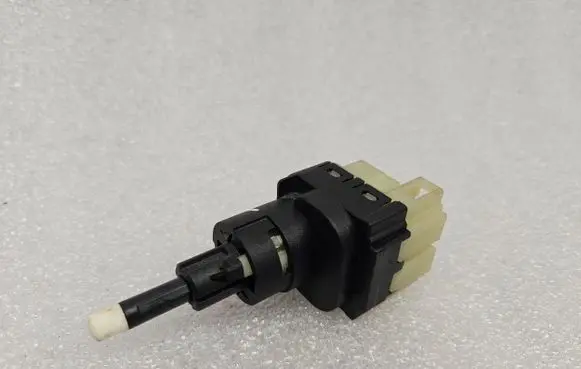 Audi A4 S4 B7 8E 8H Brake pedal sensor switch 1k2945511 Pa666f351