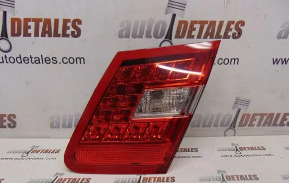 Mercedes-Benz E W212 Tailgate rear/tail lights A2129060258
