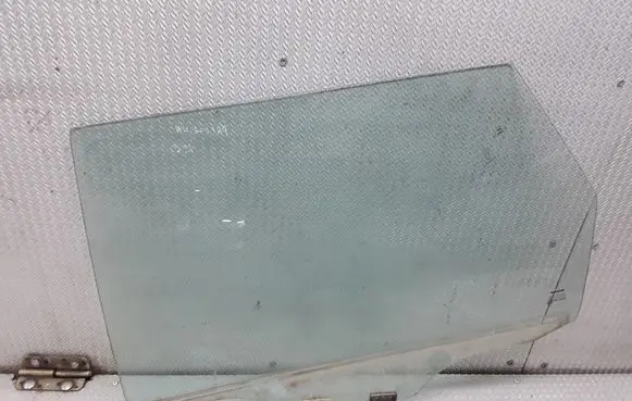 Nissan Primera Rear door window glass