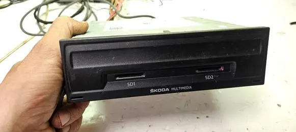 Skoda Octavia Mk3 (5E) Radio/CD/DVD/GPS head unit 5Q0035864B MIB2 MIBSTD2ZRNAV