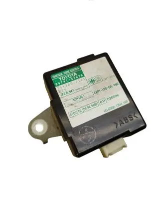 Lexus IS 200-300 Door control unit/module 8974153020 1513006161