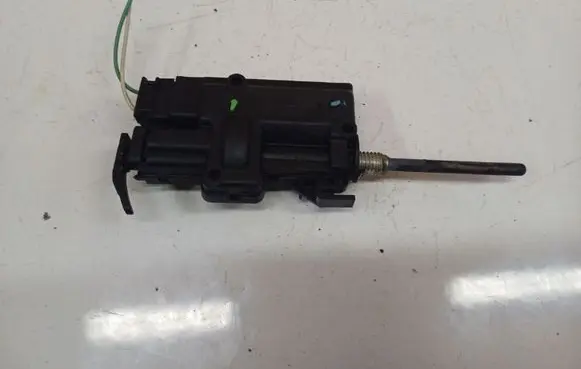 Renault Scenic II - Grand scenic II Central locking motor 8200305732