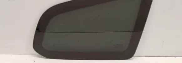 Dacia Duster II Rear side window