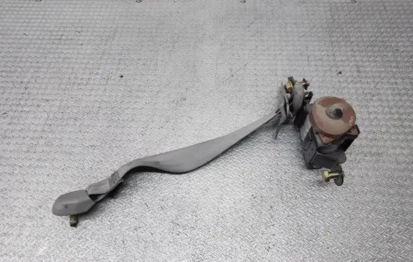 KIA Sorento Rear seatbelt