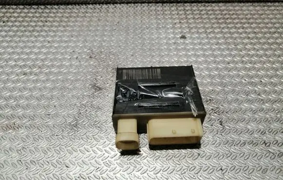 Citroen Berlingo Glow plug pre-heat relay 9652021180