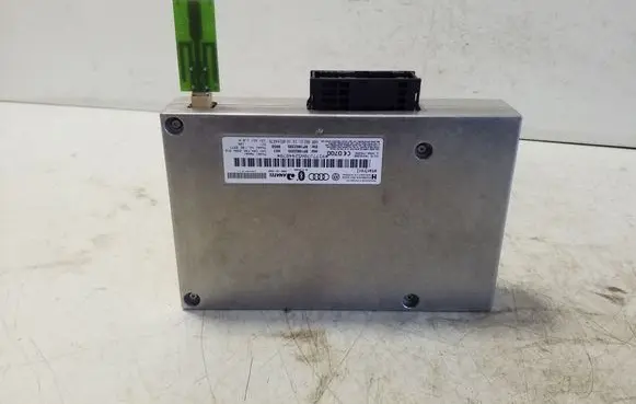 Audi TT TTS Mk2 Bluetooth control unit module 8P1862335