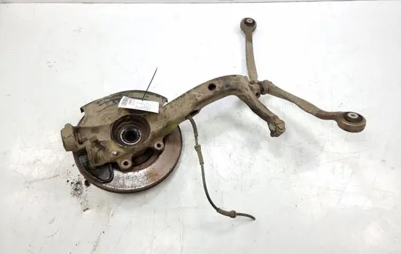 Audi A4 S4 B5 8D Front wheel hub spindle knuckle 8D0402258