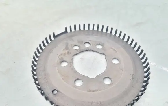 BMW 1 F20 F21 Crankshaft position gear 7634295