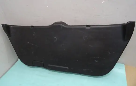 Suzuki Swift I Bottom trim 