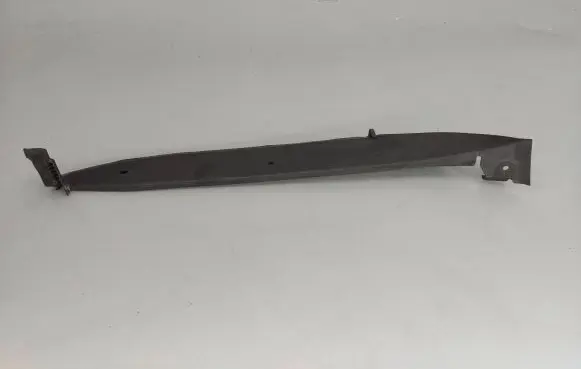 Fender end trim