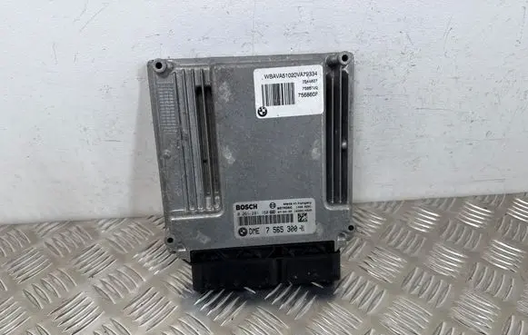 BMW 3 E90 E91 Engine control unit/module 0261201160 1039S14929 7565300