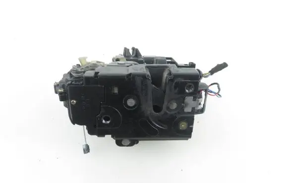 Skoda Fabia Mk1 (6Y) Front door lock 3B1837015AM