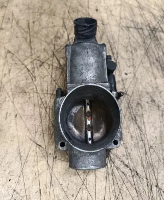 BMW 7 E38 Throttle valve 5WK90821 17452071 1745207