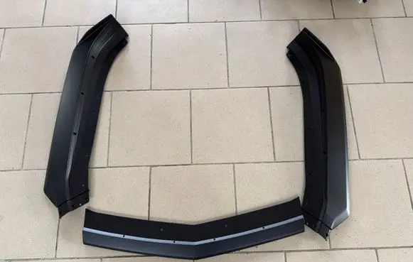 Chevrolet Camaro Front bumper lip 23408772 PCV05058VMSS