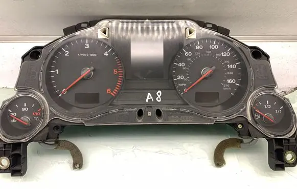 Audi A8 S8 D2 4D Speedometer (instrument cluster) 4E0920950A