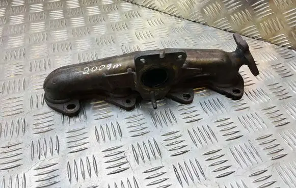 Nissan X-Trail T31 Exhaust manifold
