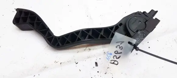 Peugeot 307 Accelerator throttle pedal 9646702180 0280752251