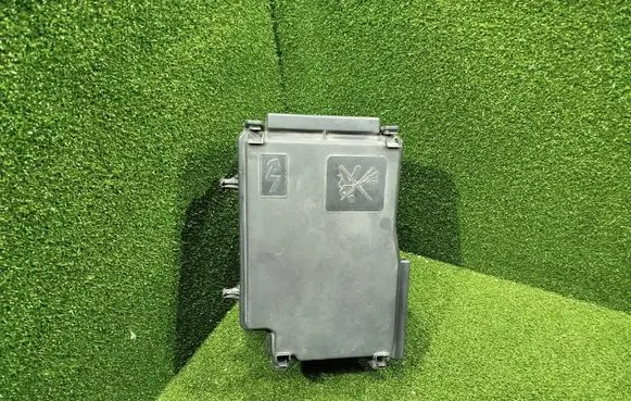 Renault Trafic III (X82) Fuse box set 243503708R 93452999 243121532R