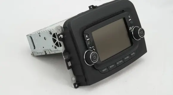 Fiat 500L Radio/CD/DVD/GPS head unit 07355674420