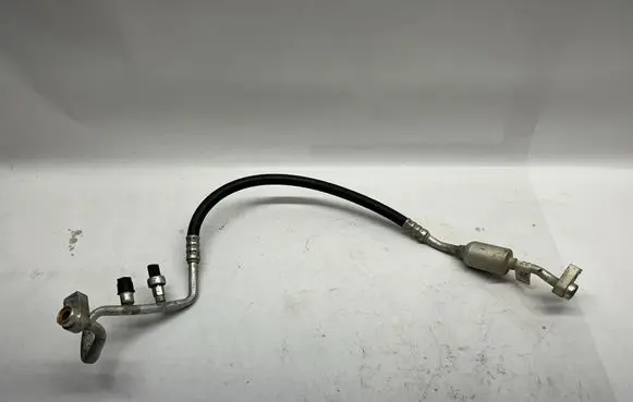 Ford Mustang VI Air conditioning (A/C) pipe/hose FR3B19972AD