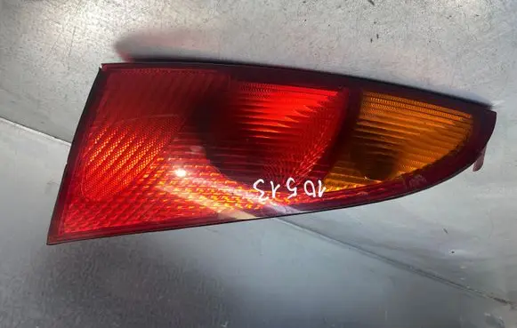 Ford Focus Rear/tail lights XS4X13405AE CW170R 0374D