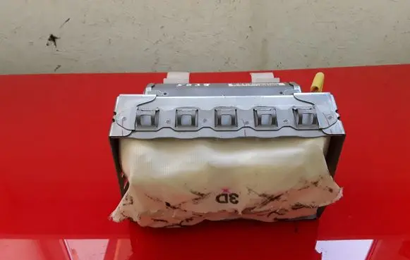 Subaru Forester SG Passenger airbag E01305106P2N
