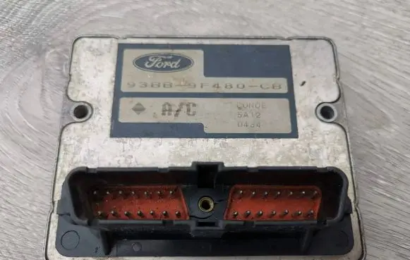 Ford Mondeo MK I Gearbox control unit/module 93BB9F480CB