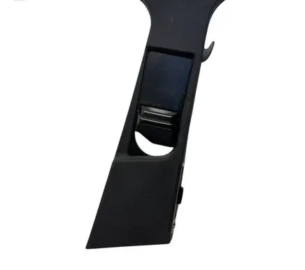 Mercedes-Benz E W212 (B) pillar trim (top) A2126902826 A21269028269G26 A2126900625