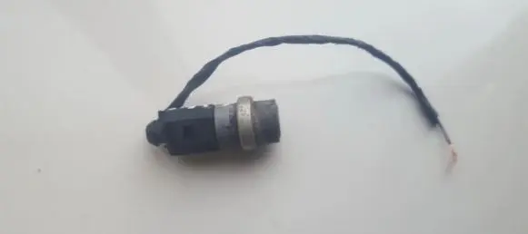 Volkswagen Golf IV Coolant temperature sensor 1J0959625