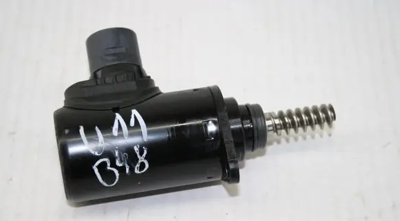 BMW 3 G20 G21 other engine part 8652738