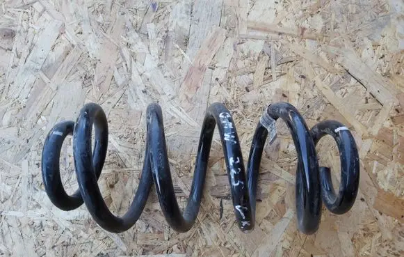 BMW 2 F45 Rear coil spring