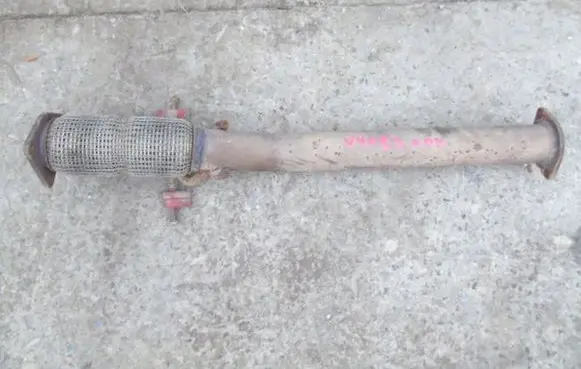 Volvo V40 Exhaust flexible connection 
