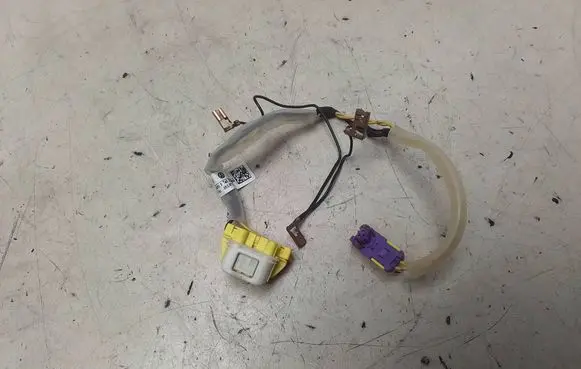 Volkswagen Golf VI Airbag squib ring wiring 