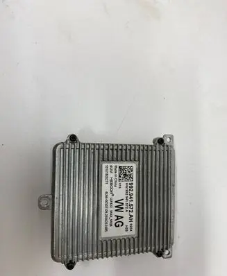 Volkswagen PASSAT B8 Headlight ballast module Xenon 992941572AH 992941572A 10101500271