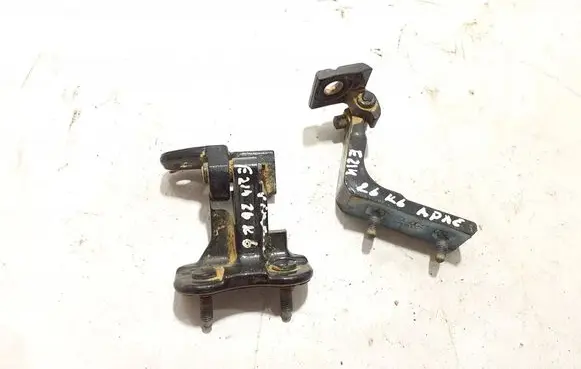 Mercedes-Benz E W214 Rear door upper hinge A2147300902